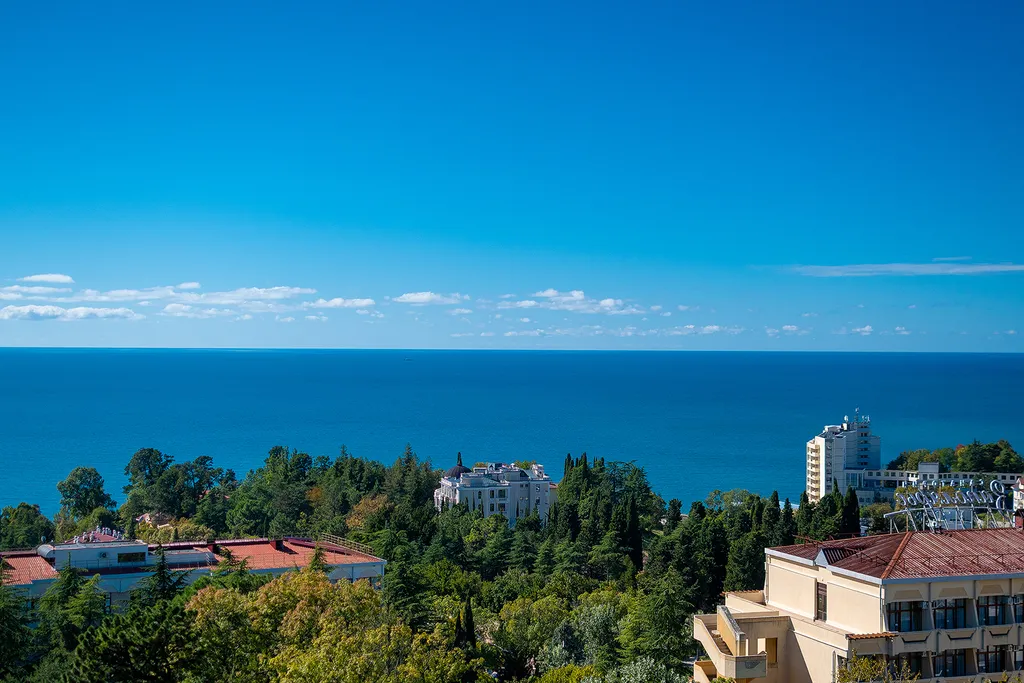 Квартира Уютная однокомнатная квартира в центре города с видом на море — Сочи