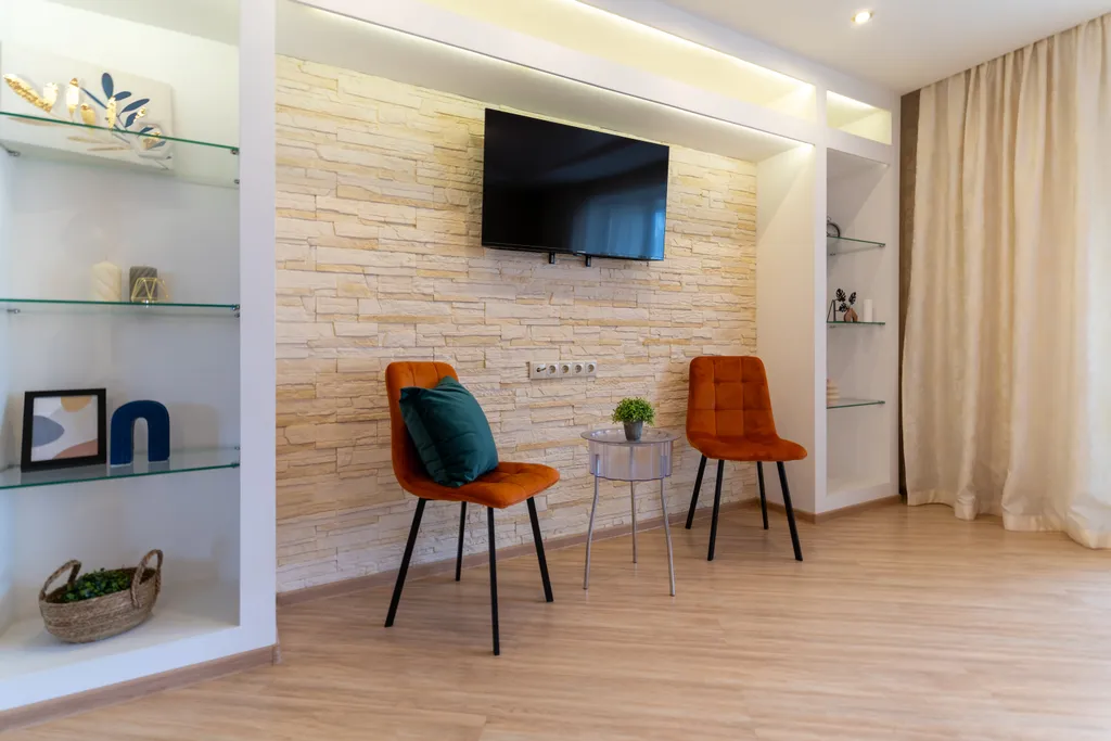 Дизайнерская двушка с биокамином