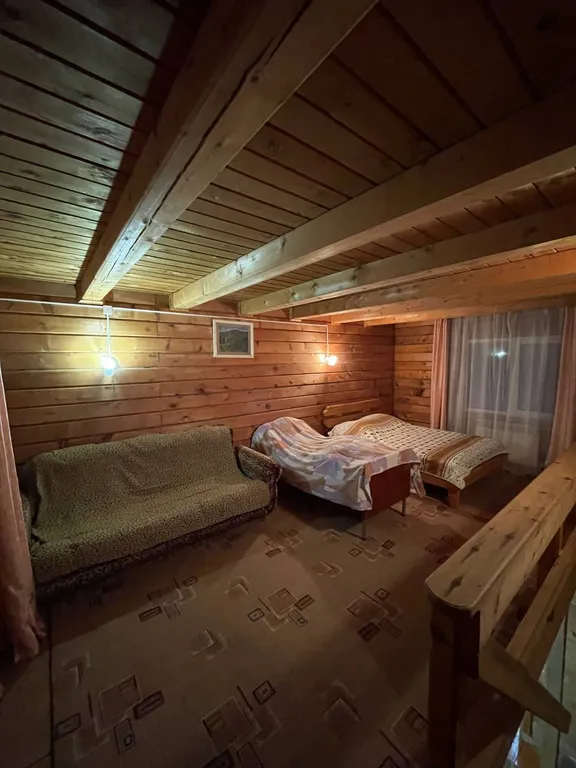 Коттедж в близи озера Ая