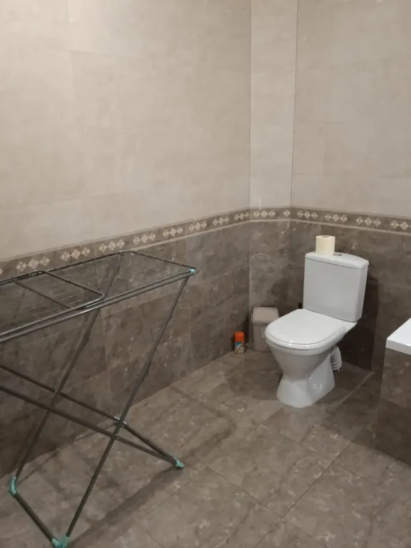 Часть дома,индивидуальное отопление, новый ремонт (дет.принадлежности)