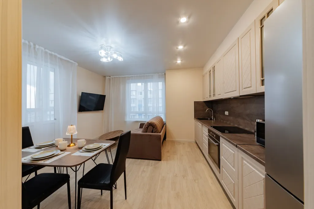 Уютная новая двухкомнатная квартира с видом на море