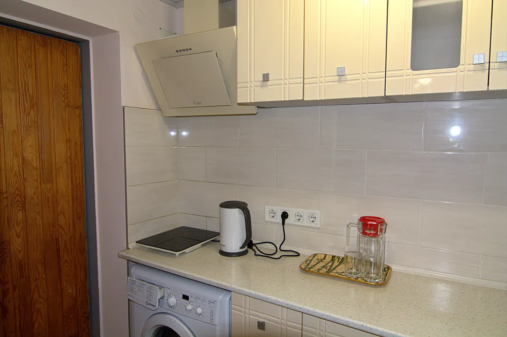 Коттедж Часть дома в парковой зоне города — Ялта