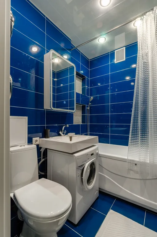 5 минут на машине / 25 пешком до кремля и центра города