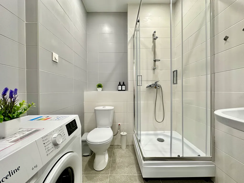 Студия, Остафьево, Бунинская Аллея, Силикатная не берем плату за уборк