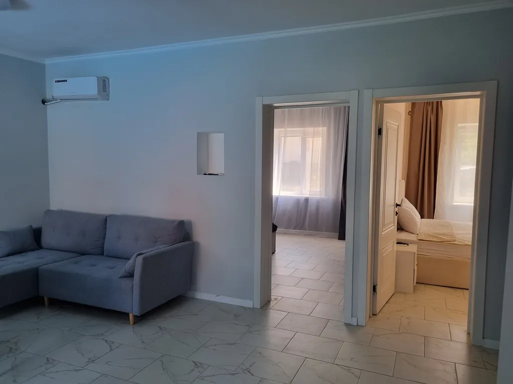 Коттедж Дом в центре, 10 минут от центрального пляжа — Геленджик