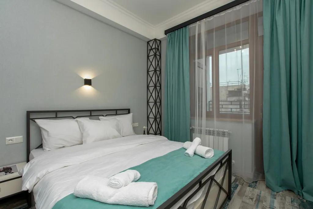 Стильная квартира в центре Еревана / Стей Инн