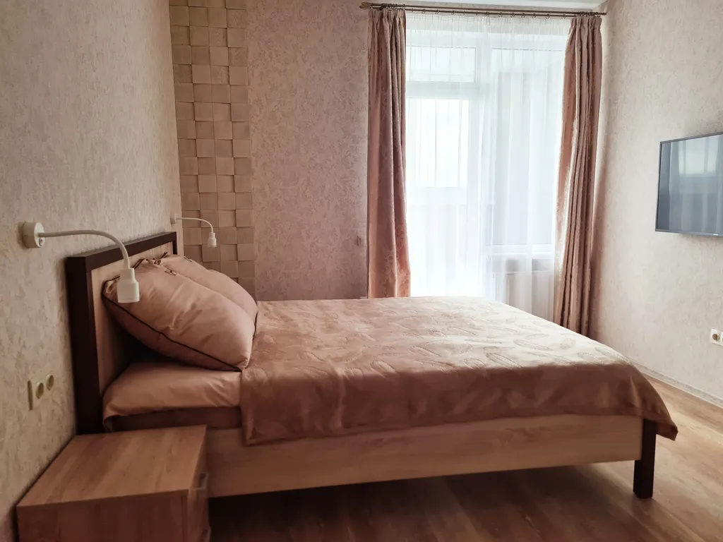 Квартира Уютная чистая и теплая студия с новым ремонтом — аренда посуточно в Южно-Сахалинск