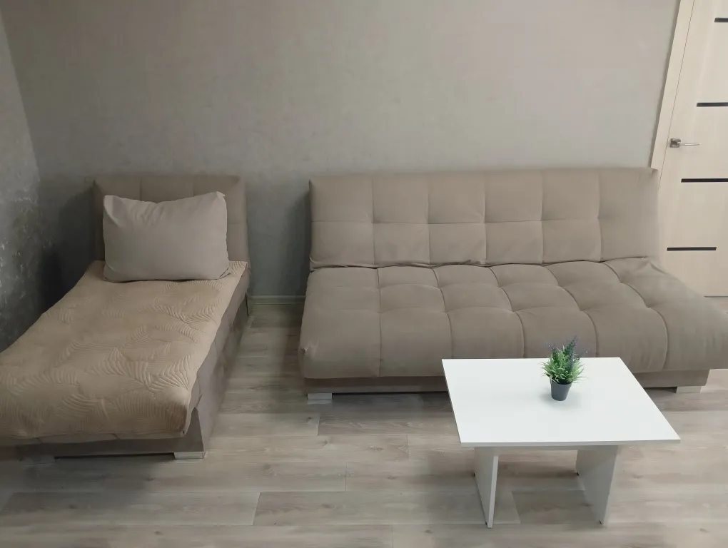 Двухкомнатная квартира возле администрации