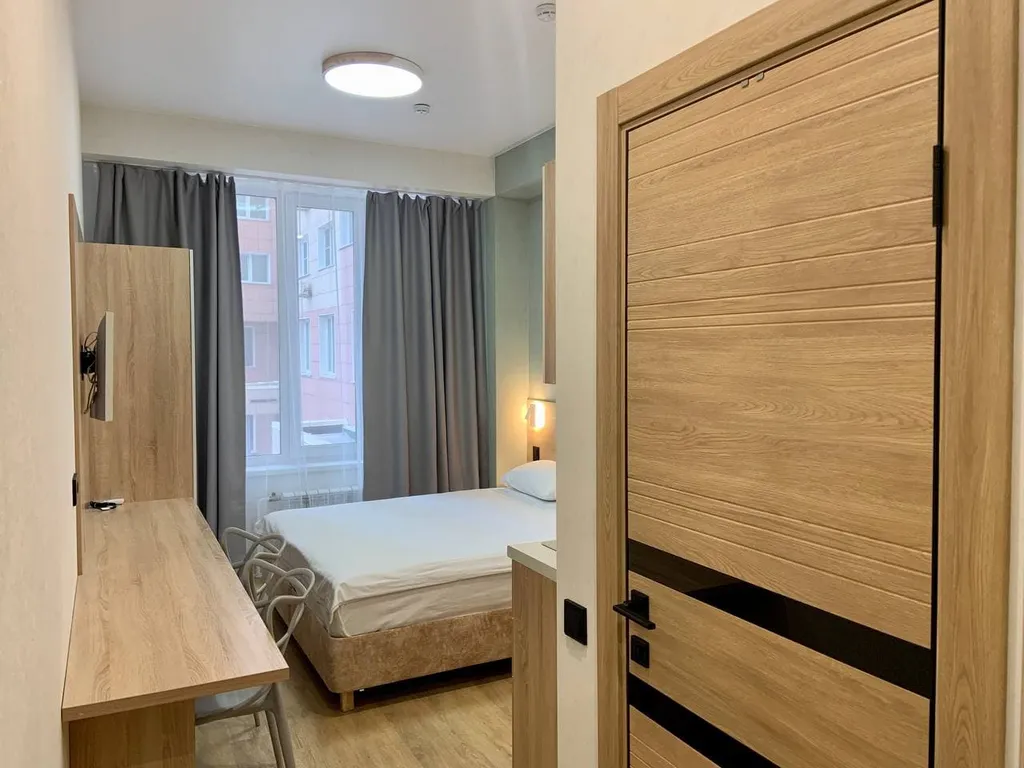 "В Гости!" на Запорожской 69 (1к студия №1 рядом с БЦ "Сити")