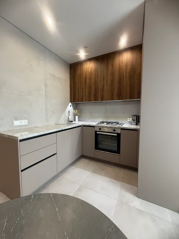 Уютная, новая квартира в кварталах 1777