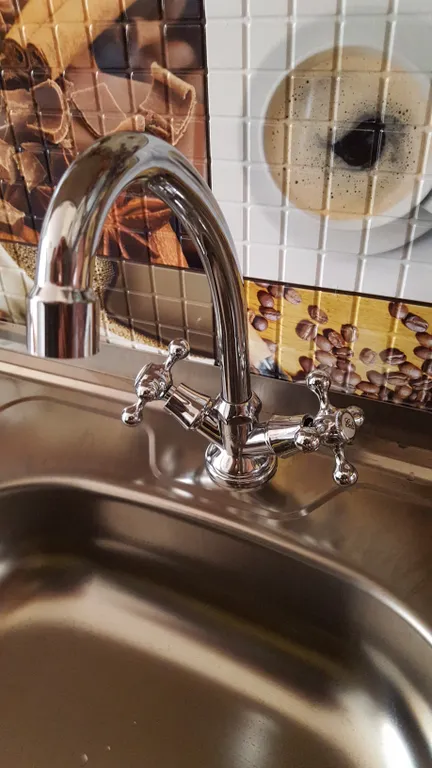 Квартира Квартира Люкс двухкомнатный с кухней — Кучугуры