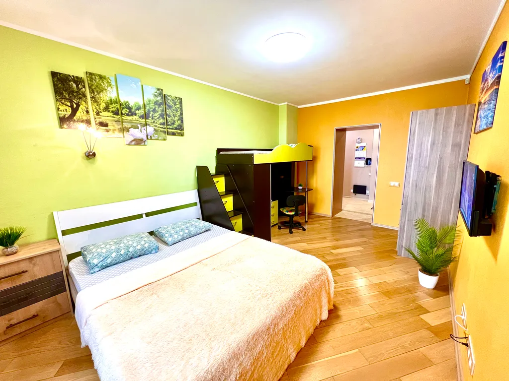 Уютная просторная двушка с видом на реку Волгу