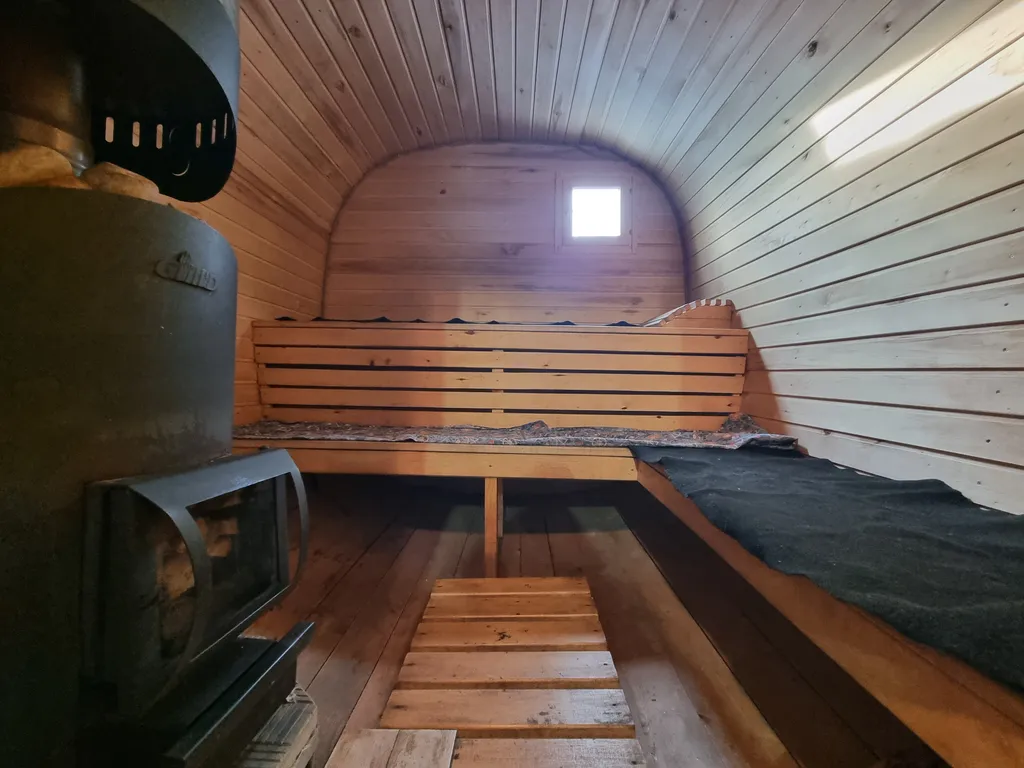 Дом с баней и чаном у озера Балтым — уютный отдых на природе