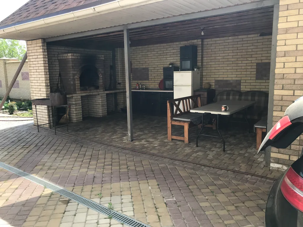 Вилла Казачка с теплым уличным бассейном