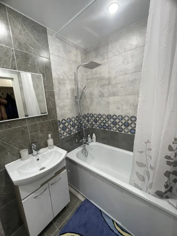 Чистая, уютная квартира в тихом районе