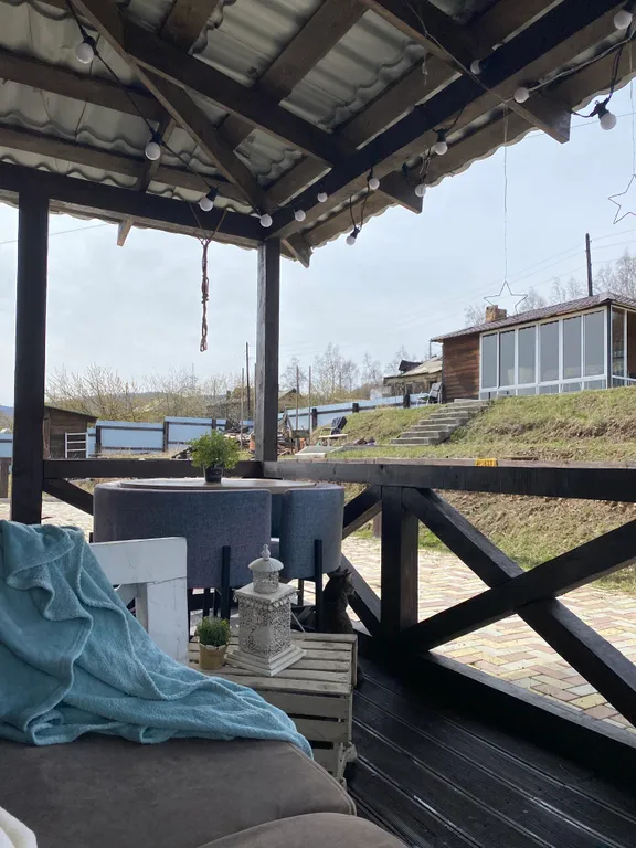 Дом на Байкале с охотничьим домиком на территории