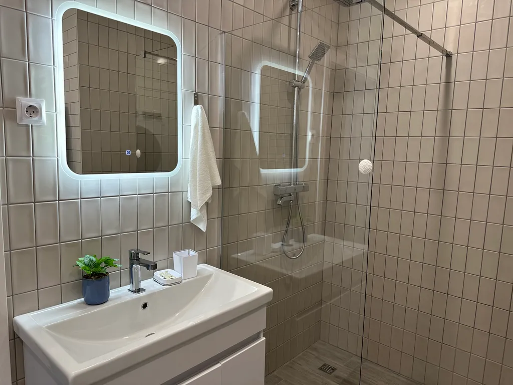 Коттедж Новый коттедж для вашего комфортного отдыха — станции Ладожское Озеро