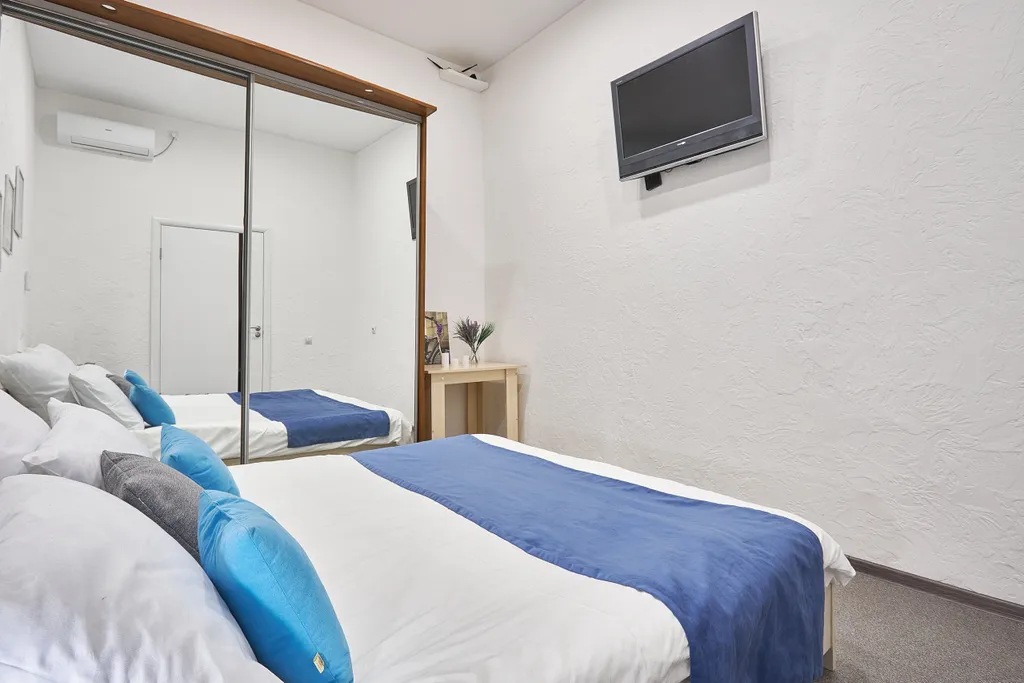 Квартира Квартира Счастье жить в центре Севастополя в яркой и стильной квартире — Севастополь