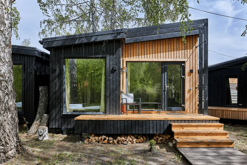 Уютный сканди-домик с видом на лес