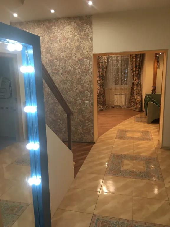 Вилла на холме с прекрасным видом