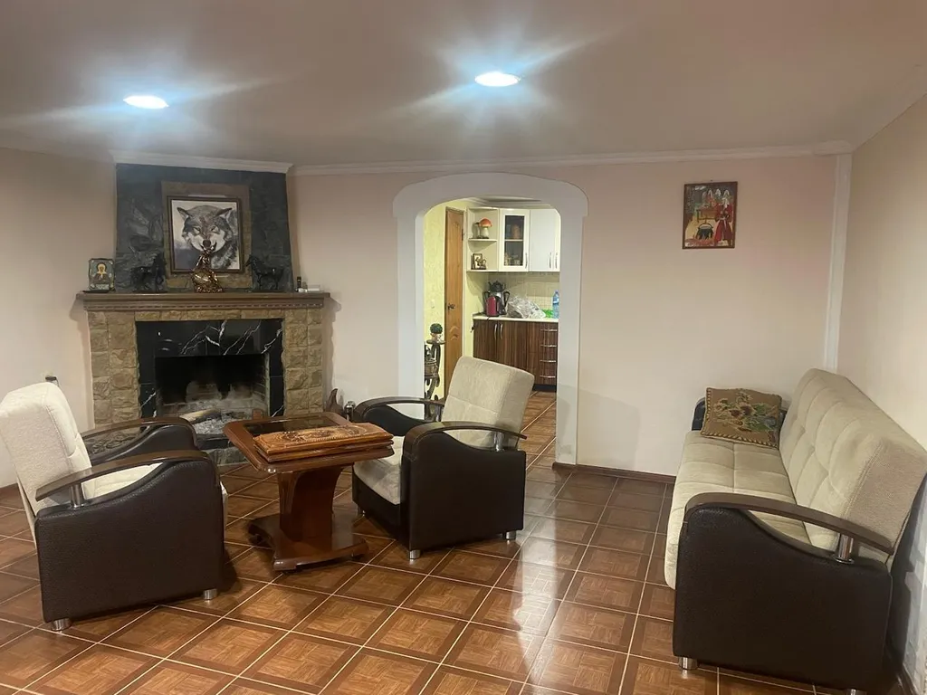 5-комнатный Дом