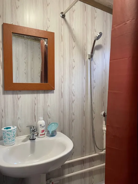 Садовый домик в сосновом бору в 100 метрах от озера