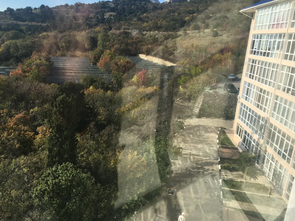 Апартаменты новые с видом на море, горы в новом доме над форосским парк