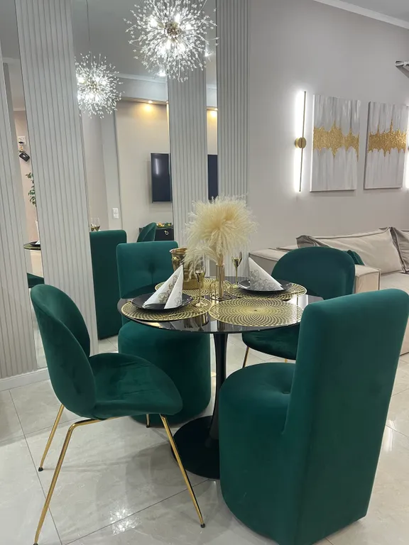 Дизайнерская квартира на набережной — аренда посуточно в Энгельс