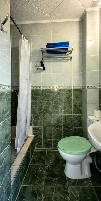 Квартира Квартира Двухкомнатный с кухней, стиралкой, балконом, кондиционером — Судак