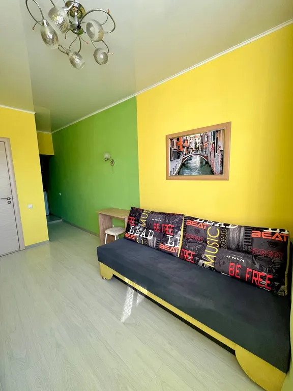 Студия возле авто и жд вокзалов