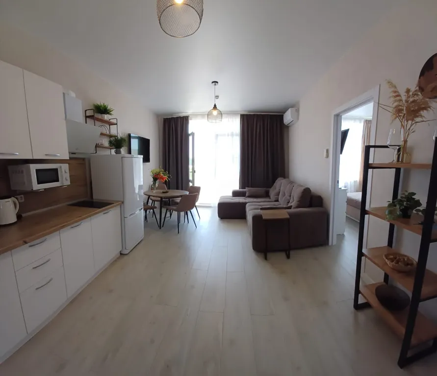 301 Евродва с бассейном на 4 человека