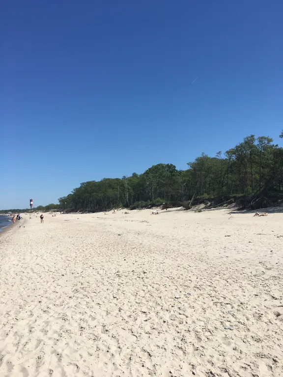 Просторный дом в нацпарке у моря
