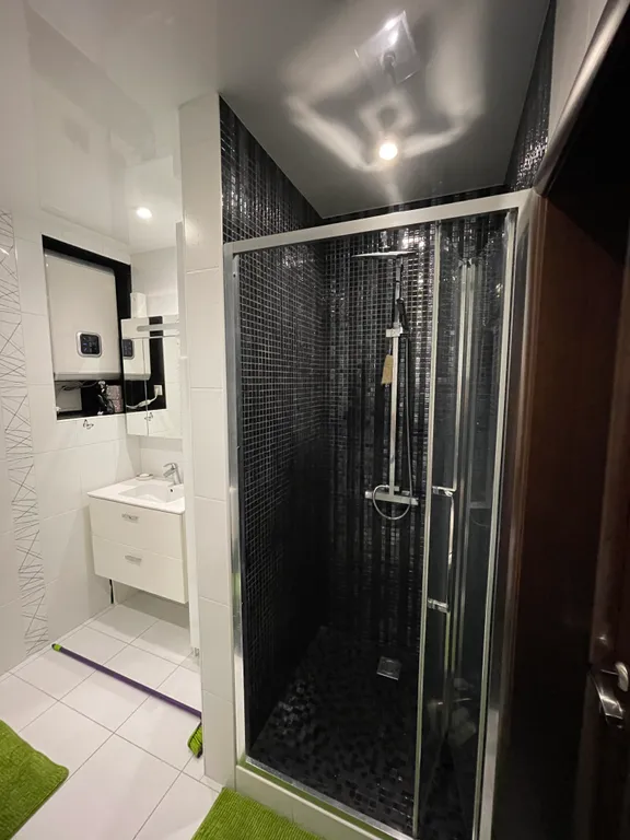 Квартира на первой береговой линии с видом на море и горы