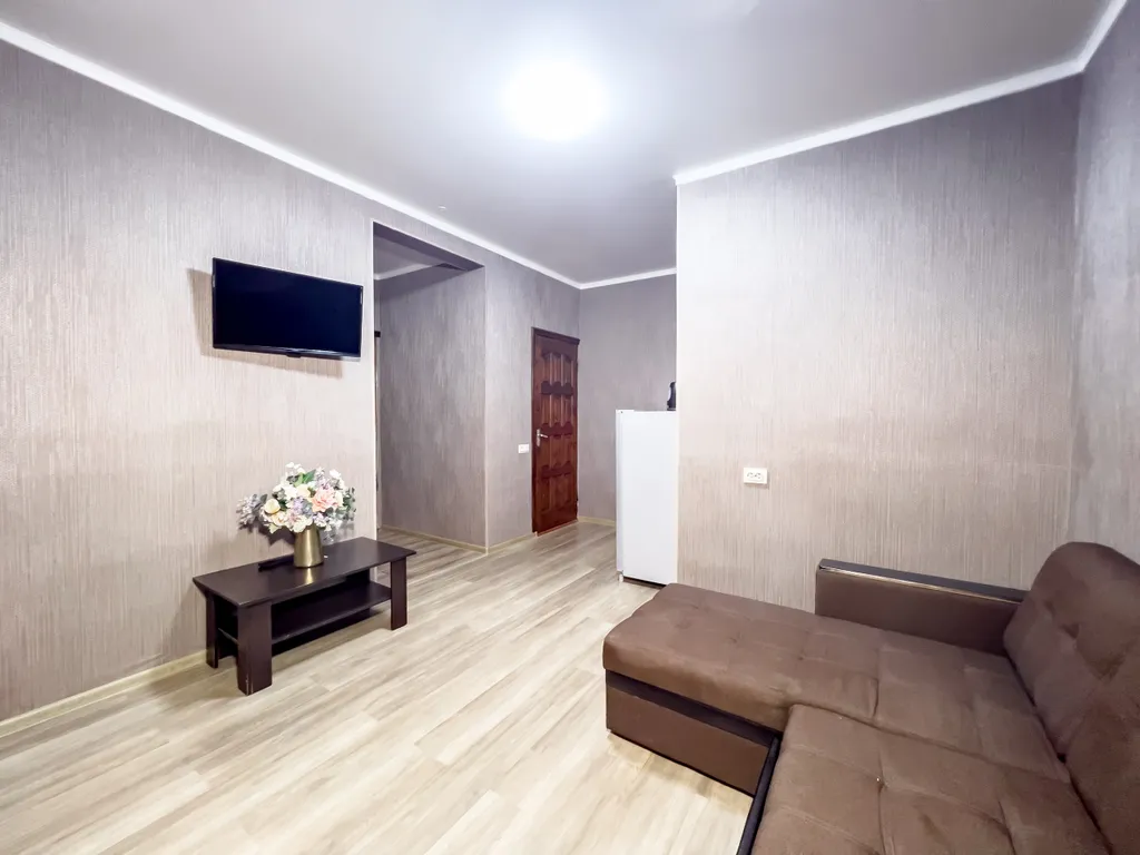 Квартира 2-комнатная Квартира — Адлер