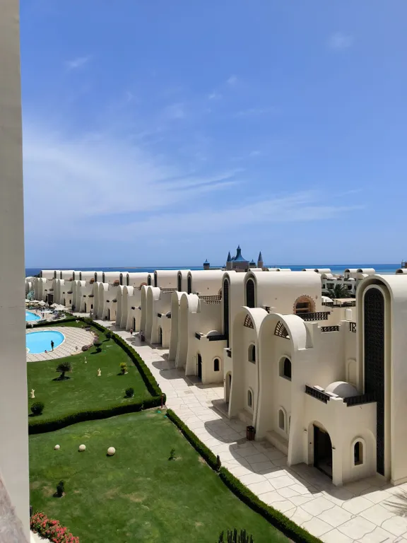 Студия в элитном районе с пляжем и бассейном с подогревом