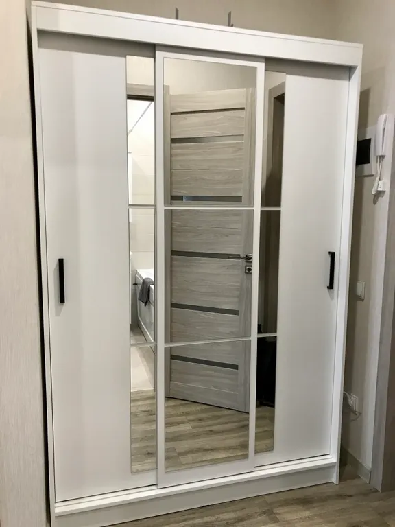 Однушка эконом-класса рядом с Академией тенниса и ДС