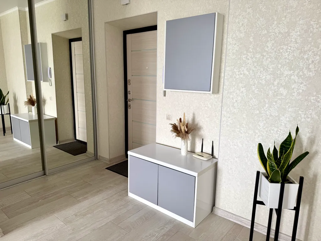 Квартира с видом на озеро