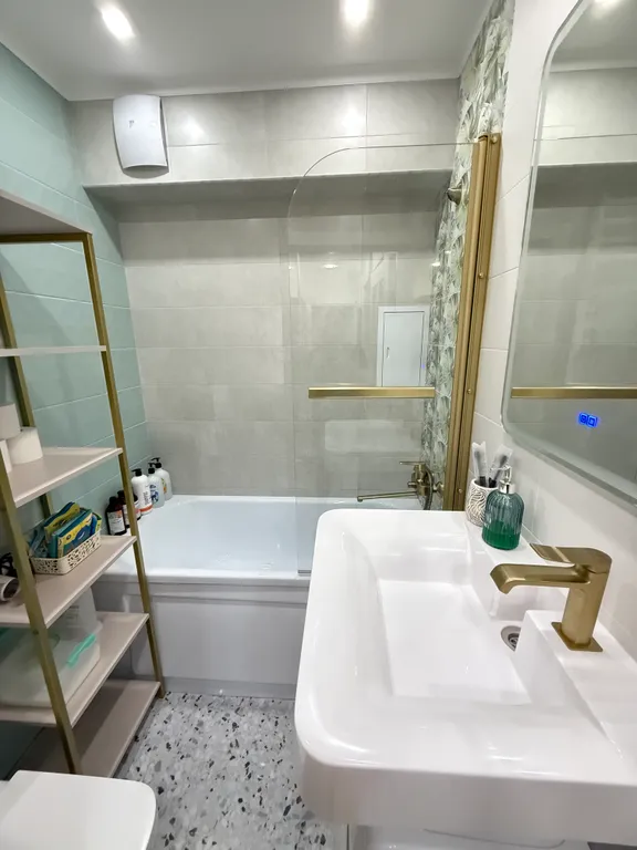 Квартира напротив ТЦ Горизонт