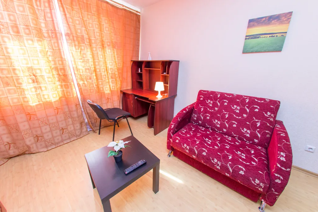 Квартира с панорамным балконом на парк