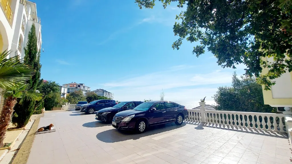 Квартира-студия в ЖК ВиллаДельМар с балконом и видом на море в Гаспре