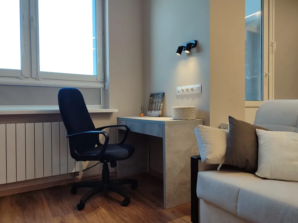 Домашний кинотеатр с большой ванной