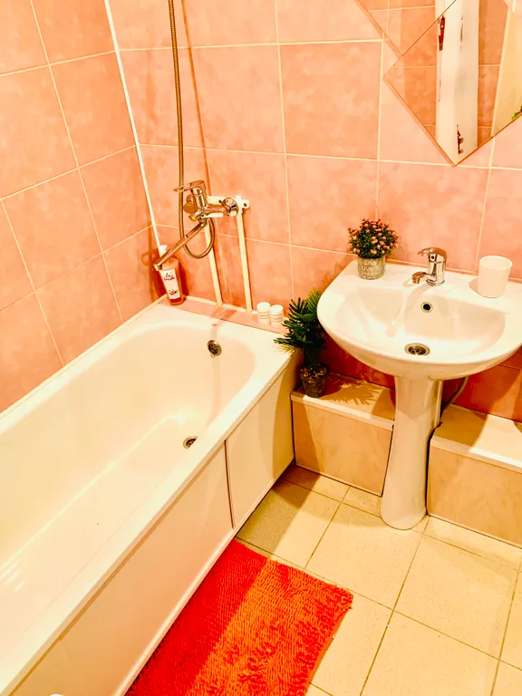 Квартира Квартира с индивидуальным отоплением, рядом с центром, парковка — Ярославль