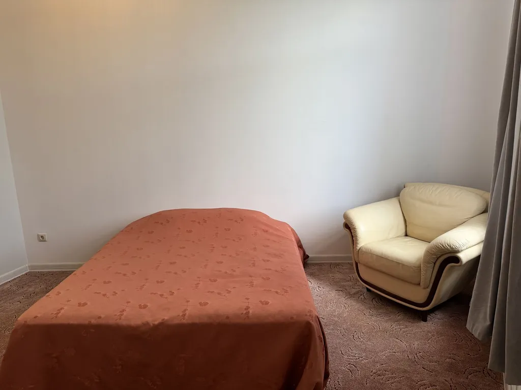 1-й этаж под ключ в центре - 15 мин до центрального пляжа