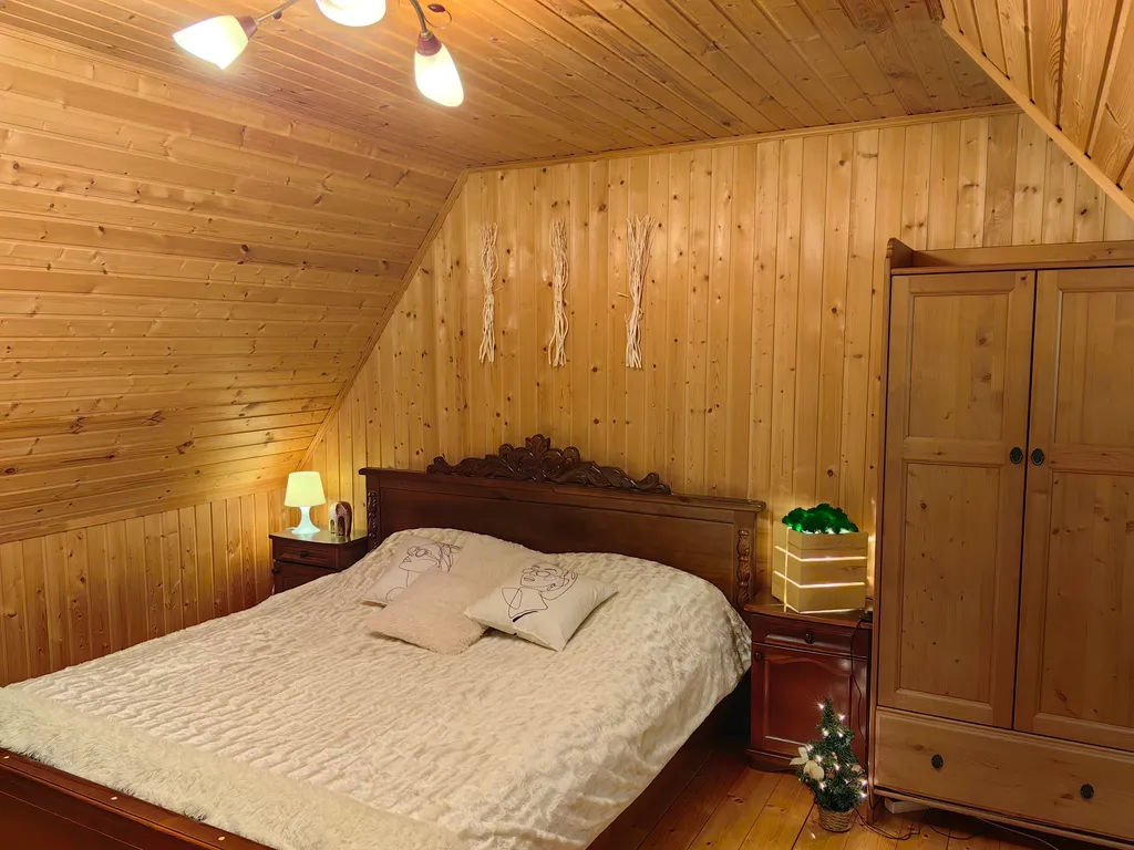 Коттедж Уютный дом с бассейном, с баней, беседка, камин, барбекю — Скоково