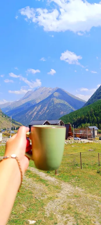 Новый домик с шикарным видом в Тегенекли