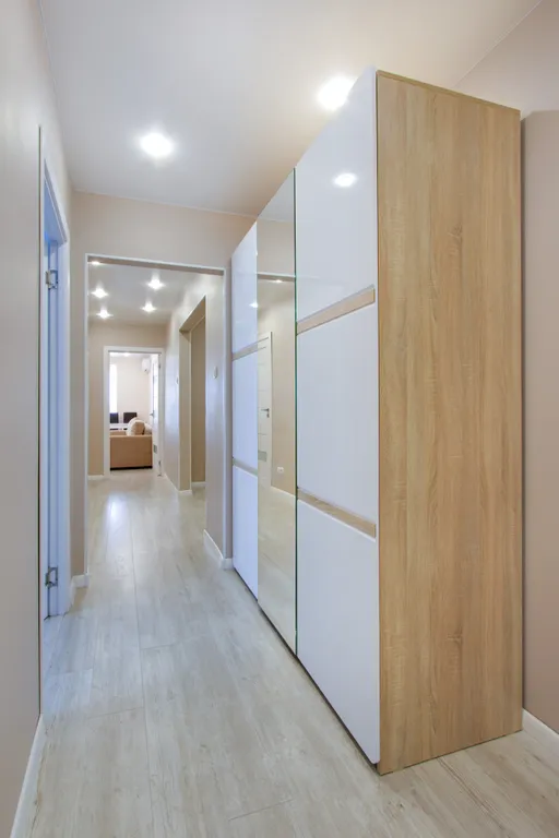 Современная просторная евротрешка в центре