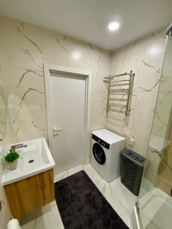 Евродвушка в 5 минутах от Горного воздуха и площади Победы