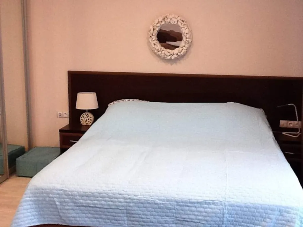 Панорамная студия с потрясающим видом на горы в центре красной поляны