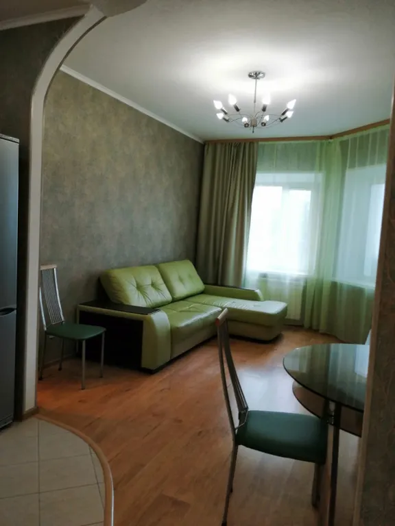 Двухкомнатная квартира в центре Сургута