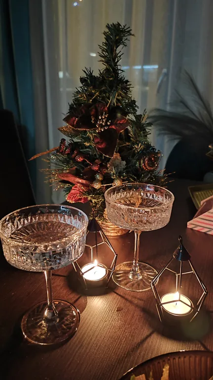 Новый современный стильный дом у озера Суходолье